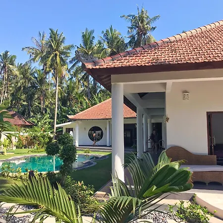 Villa Rizki Candidasa-3