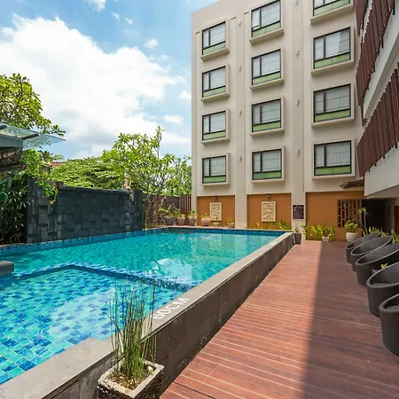 Zen Rooms Kuta Sunset Road 2-2