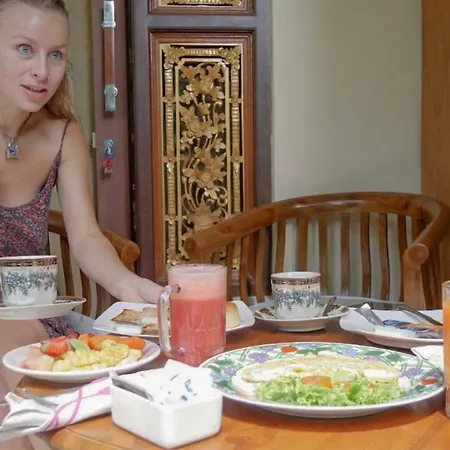 Arya Homestay-2