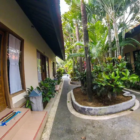 Putu Guest House-3
