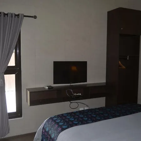 Puri Bintang-2