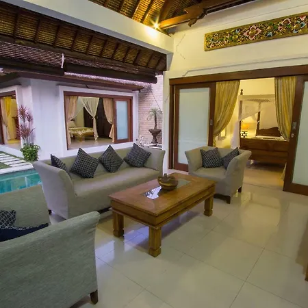 Villa Kamboja Senior-2