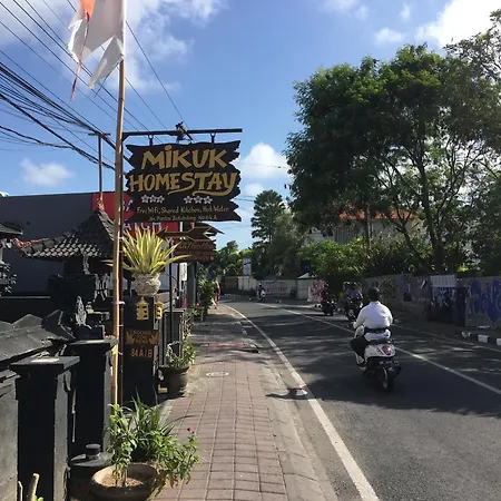 Mikuk Homestay Canggu-2
