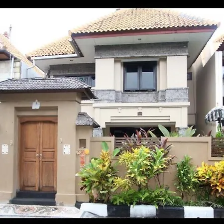 Villa Indah Kuta Royal - Private Pool - Optic Fiber High Speed Internet-2