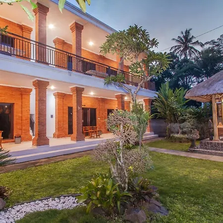 Ratna Guest House-2