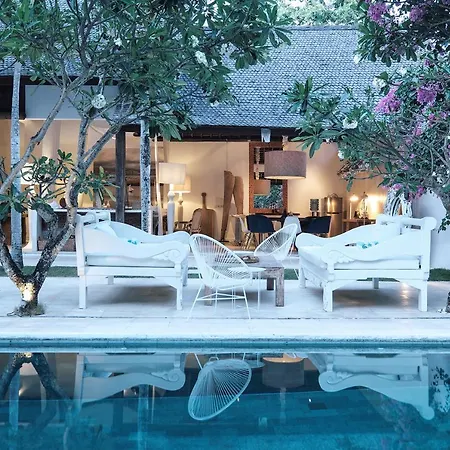 Oazia Spa Villa Bali-3