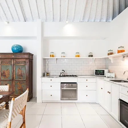 Villa Atma 2Br Fully Equipped Kitchen-2