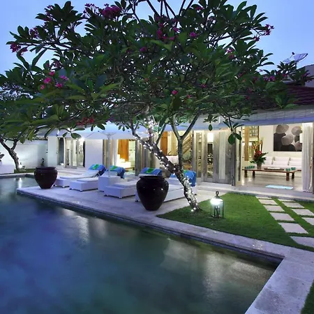 Rent A Luxury Villa In Bali Close To The Beach, Bali Villa 2060-3