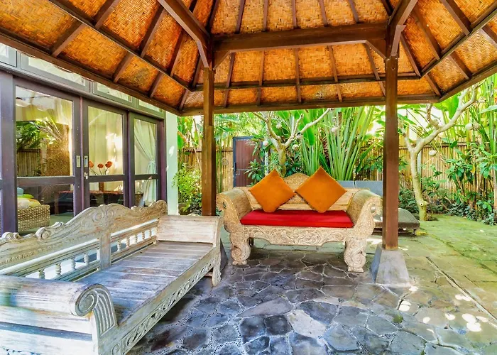 Relax At 10 Bedroom Coworking Villa Jimbaran che accetta animali