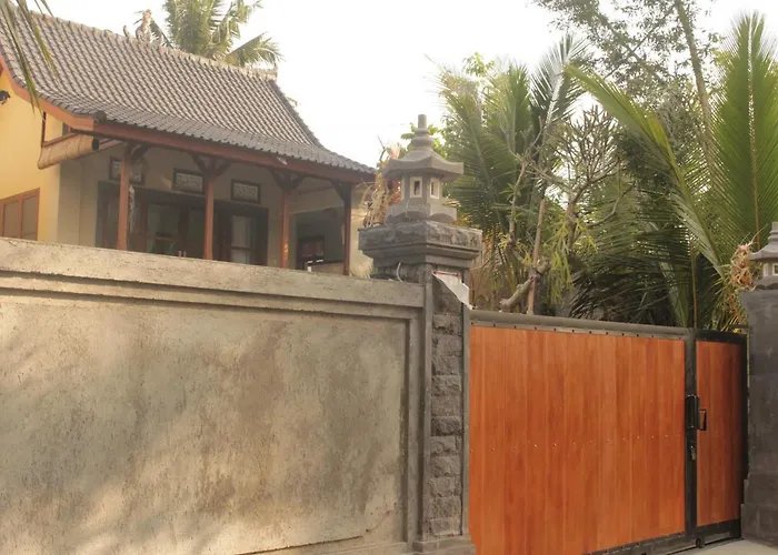 Ancut Sari Villa ウブド