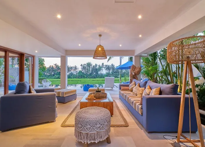 Villa Balinese Luxurious Elegance Ubud