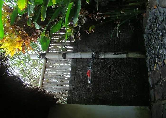 Flower Bud Bungalow Balangan Pecatu 