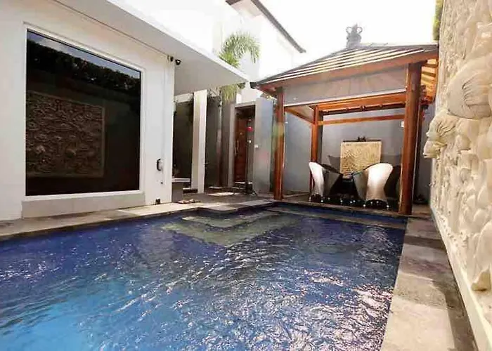 Pet friendly Modern 3 Bedrooms Villa With Private Pool Legian 