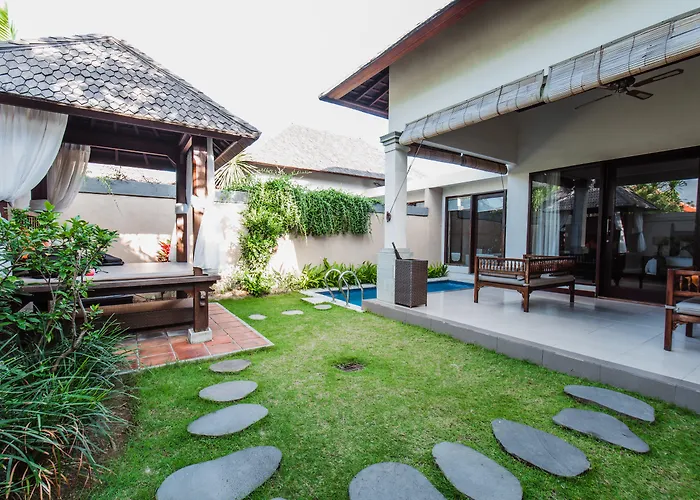 Aldeoz Grand Kancana Villa Bali Kerobokan 