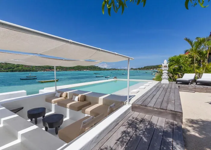 Private Villa Lagoon - Elegant & Absolute Beachfront In Nusa Ceningan Nusa Lembongan 