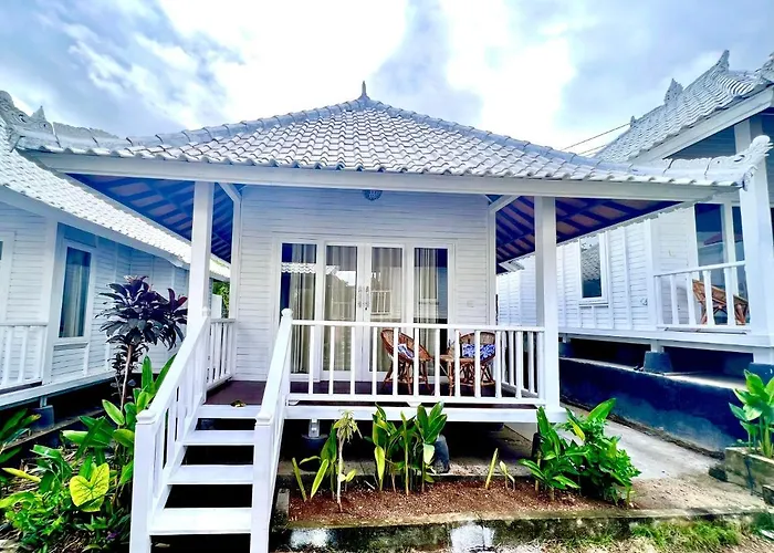 Mista Ceningan'S Beach Bungalows Nusa Lembongan 