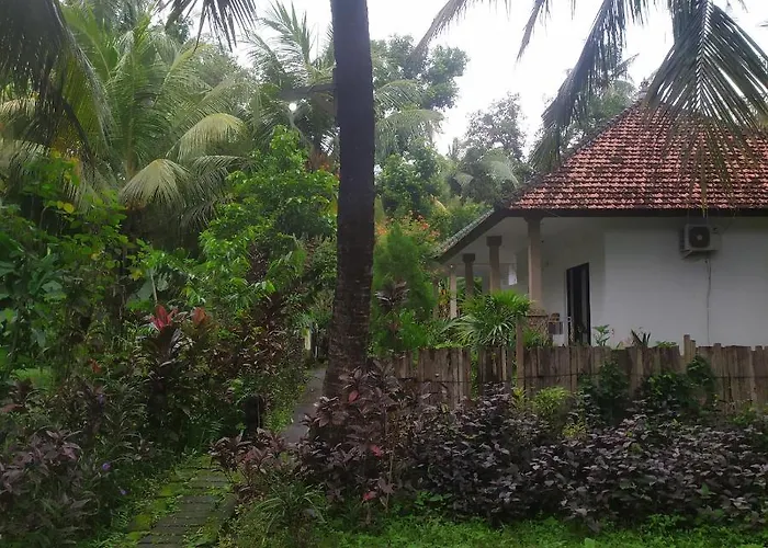 House Garden Amed Hotel