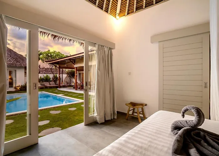 Pet friendly Villa Nakal By Alfred In Bali Seminyak 