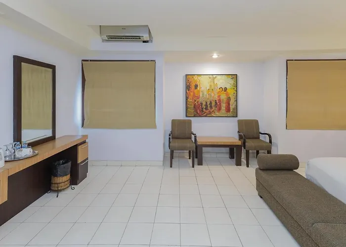 Urbanview Hotel Taman Suci Denpasar 