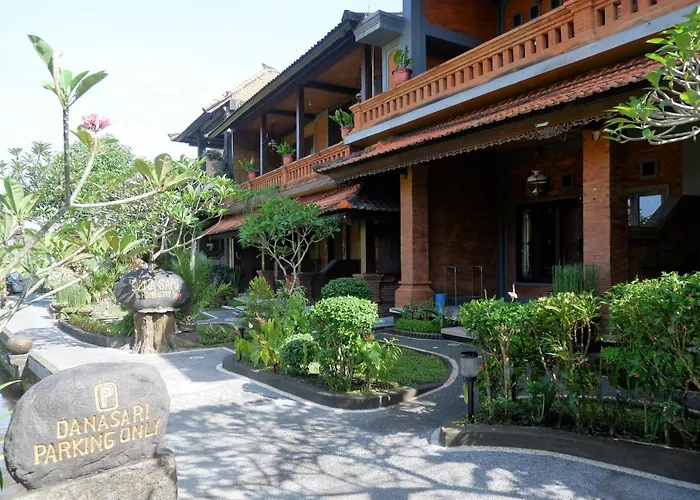 Danasari Homestay ウブド