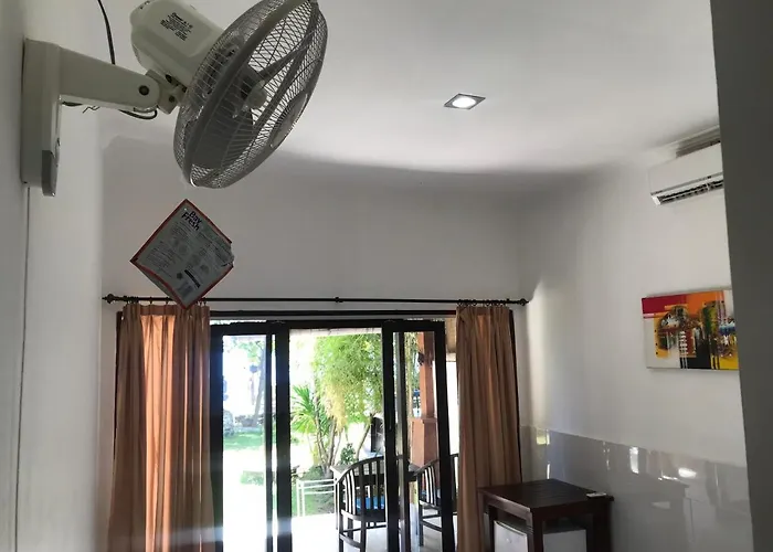 Tudes Homestay Amed 