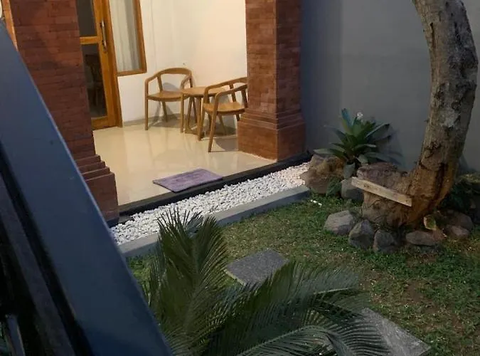 Niki Guest House Canggu 