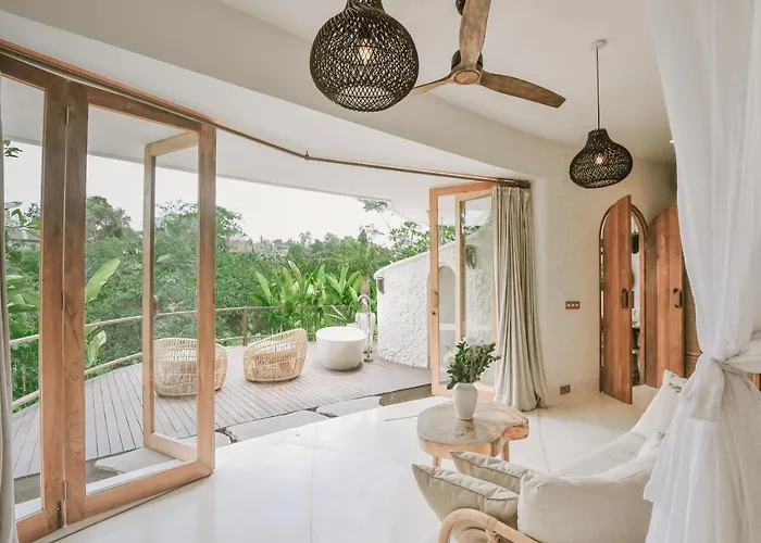 ホテル Solana Wellness Retreat ウブド