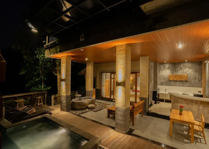 Ubud Paras Villa
