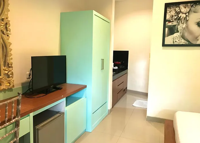 Boetiek Ayu Love & Harmony Guest House Sanur