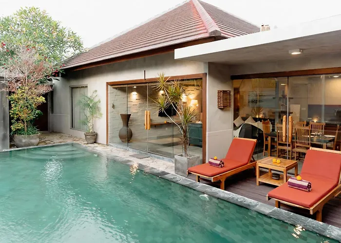 Seminyak (Bali) hotels near Made's Warung Seminyak