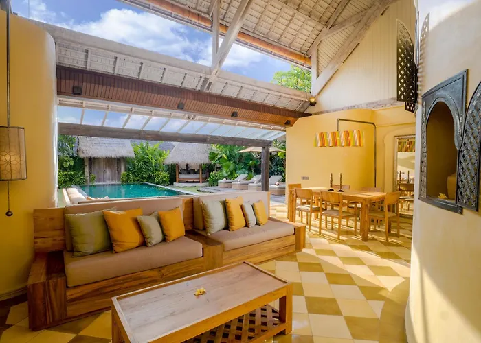 Space Villas Bali Seminyak con Piscina