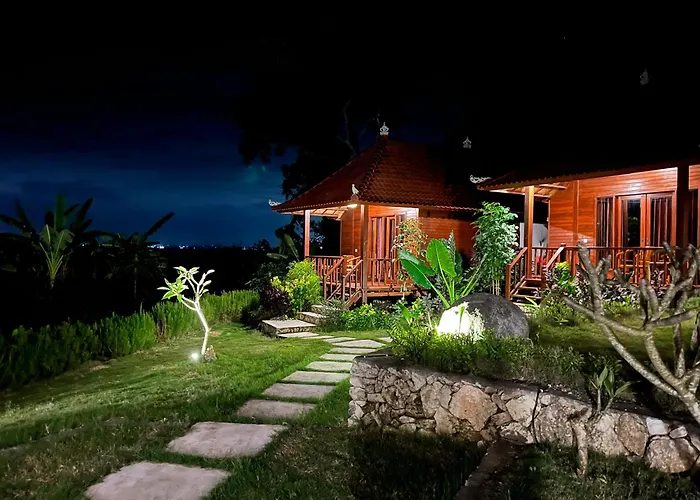 Sunset Hill Lembongan Hotel