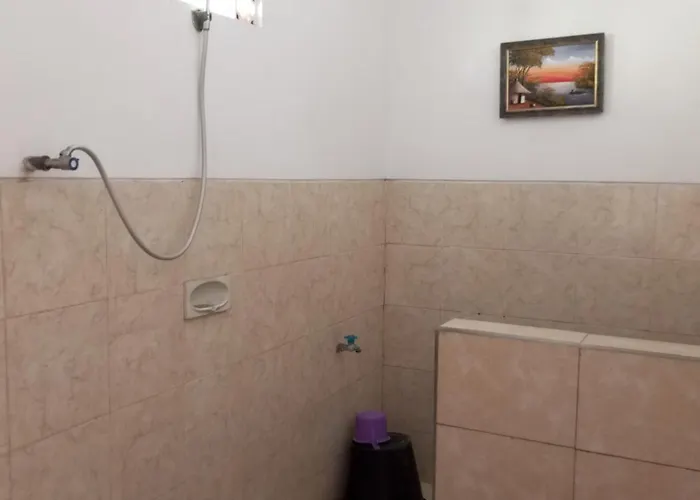 Pet friendly Sunrise Cafe Bungalows Amed 