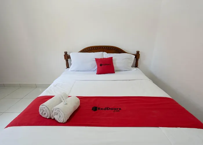 Reddoorz Near Buleleng Harbour 2 Hotel Singaraja 