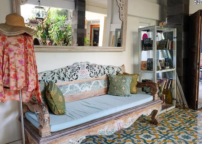 Su'S Cottages Legian