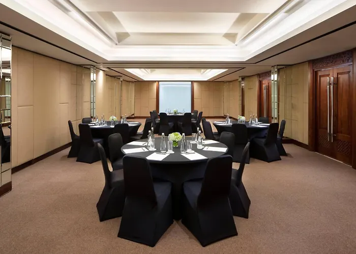 Boutique Fairfield By Marriott Bali Legian Hotel