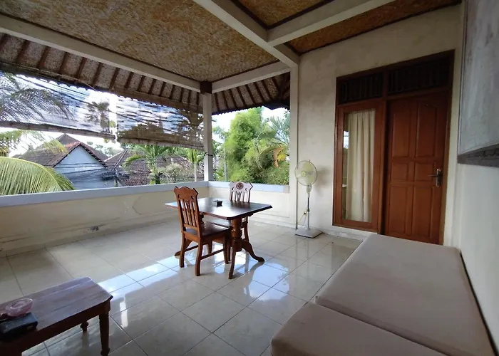 Runa Guesthouse ウブド