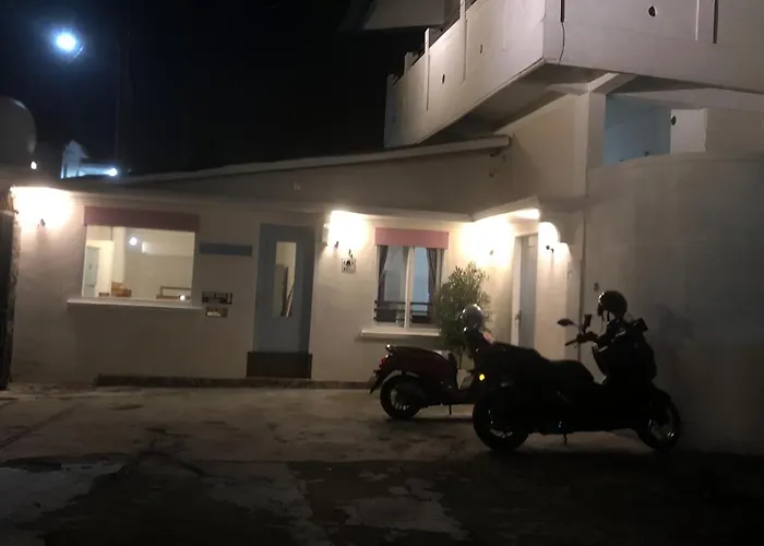 Negara (Bali) Hotels