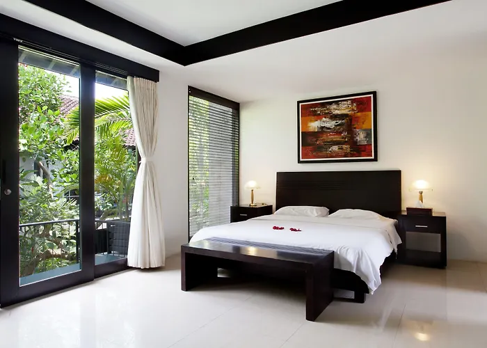 S'Cape Condotel Sanur 
