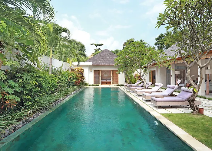 Pet friendly Villa Bali Asri Batubelig Seminyak 