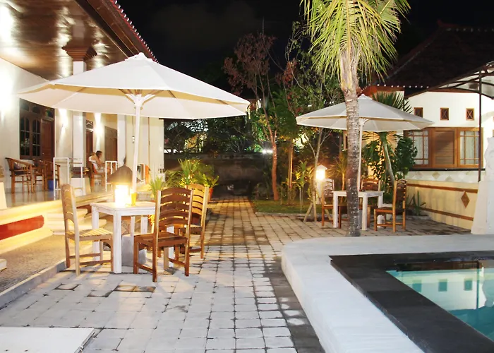 Warung Coco Hostel Kuta Lombok