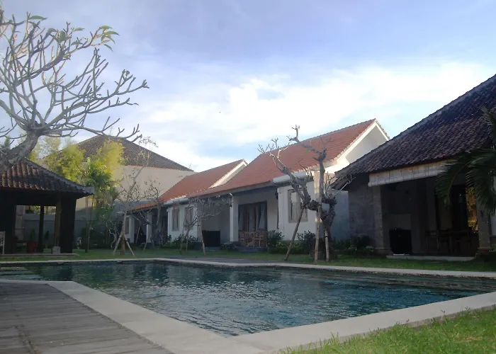 Pondok Alit Resort スミニャック