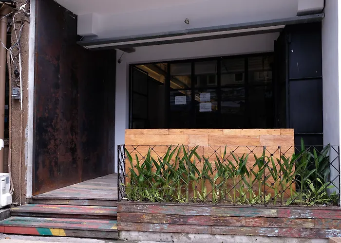 M Boutique Hostel Legian Kuta 