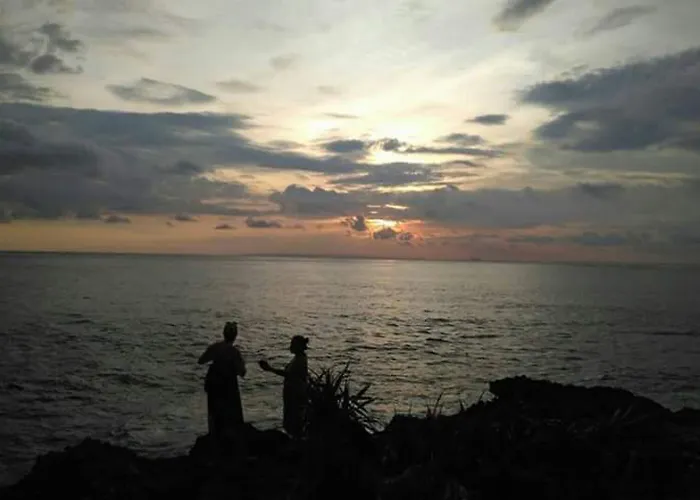 Kubu Sunset Guest House Nusa Lembongan 