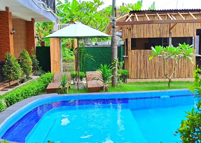Wahyuga Sari Guest House Nusa Lembongan 