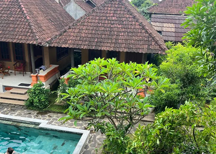 Gusti Home Stay Ubud