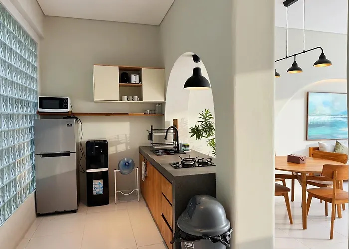Uluwatu (Bali) Vacation Rentals near Corfu Aquarium