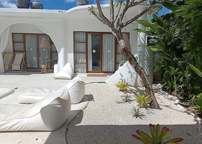 Pet friendly Sal Central Uluwatu 
