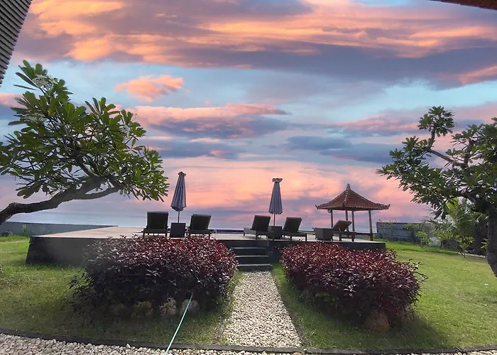Cave Beach Bungalow Semaya