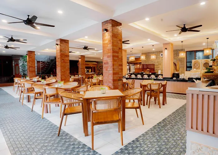 Kuta (Bali) hotels near Circus Waterpark Bali